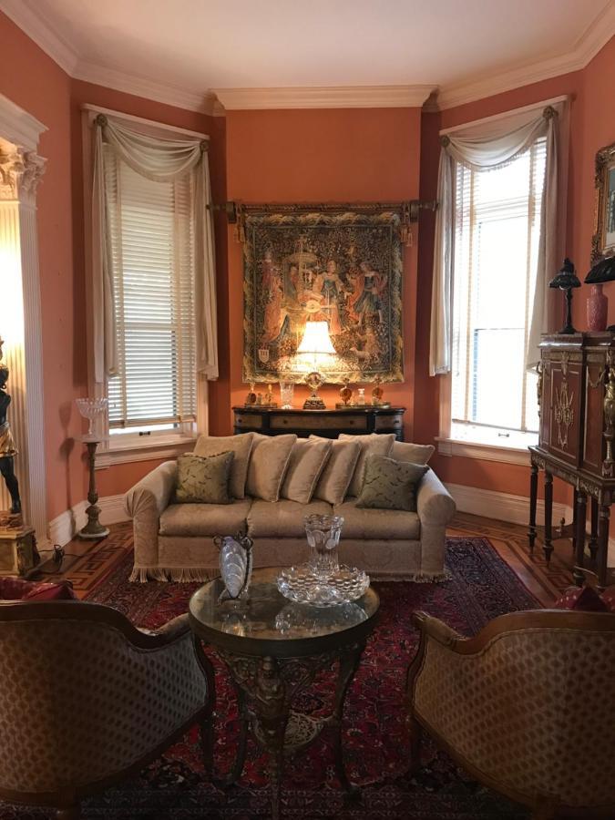 Burke Mansion Bed & Breakfast Macon Bagian luar foto